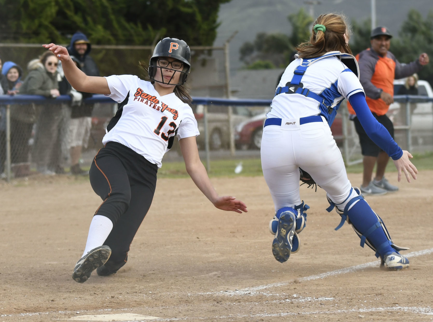 031119 SY LHS softball 01.jpg